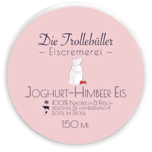 Joghurt-Himbeer-Eis-Becher „Die Trollebüller Eiscremerei“ mit rosafarbenem Deckel, Illustration von Milchkanne und Himbeeren, Hinweis auf natürliche, regionale Herstellung, 150 ml